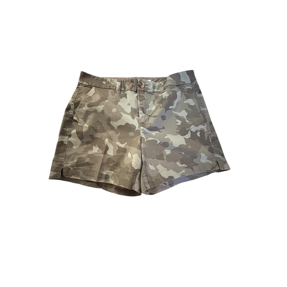Old Navy EveryDay Camouflage Mid-Rise Shorts sz 6